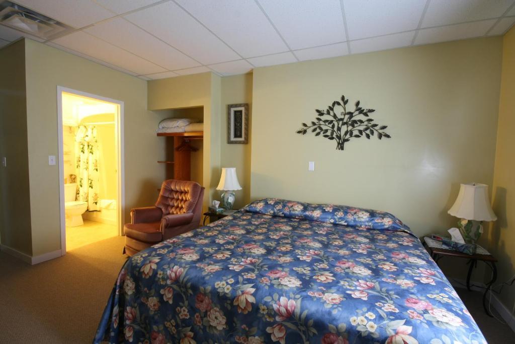 Villa Maria Country Inn Acheson エクステリア 写真