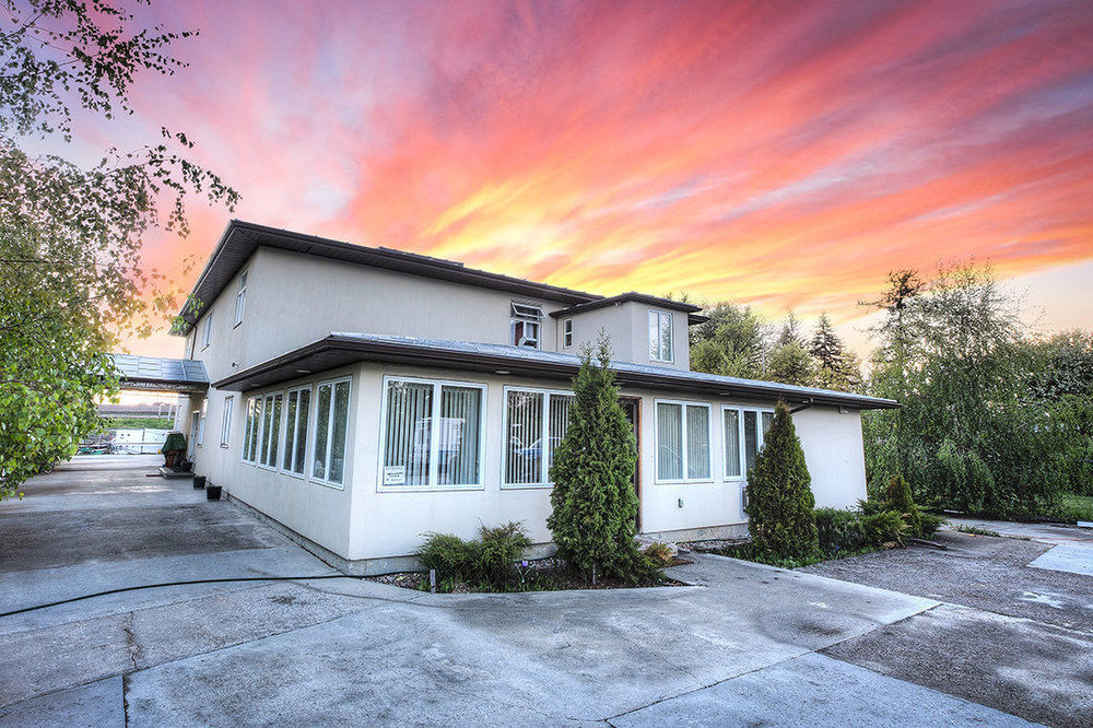 Villa Maria Country Inn Acheson エクステリア 写真