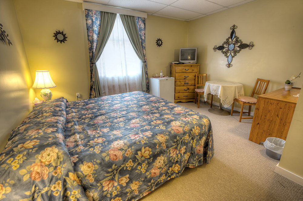 Villa Maria Country Inn Acheson エクステリア 写真