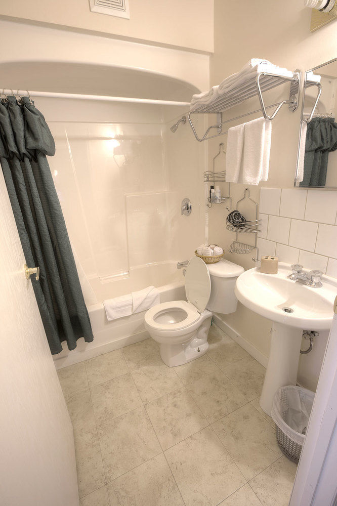 Villa Maria Country Inn Acheson エクステリア 写真