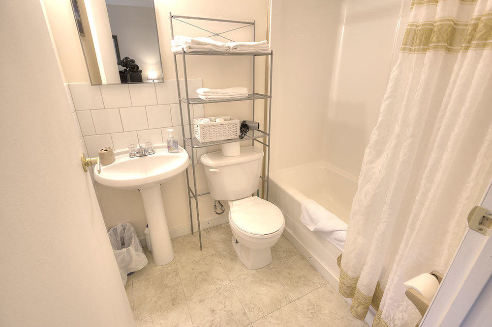 Villa Maria Country Inn Acheson エクステリア 写真